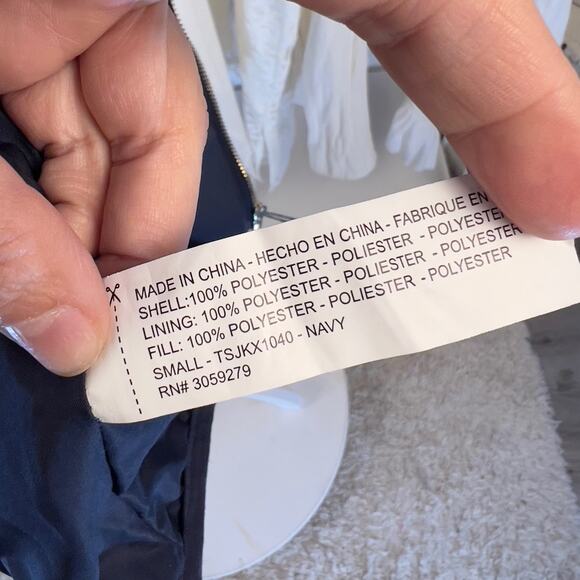 Thread & Supply size small quilted dark blue vest with gold zipper accents #3002 - Picture 7 of 7